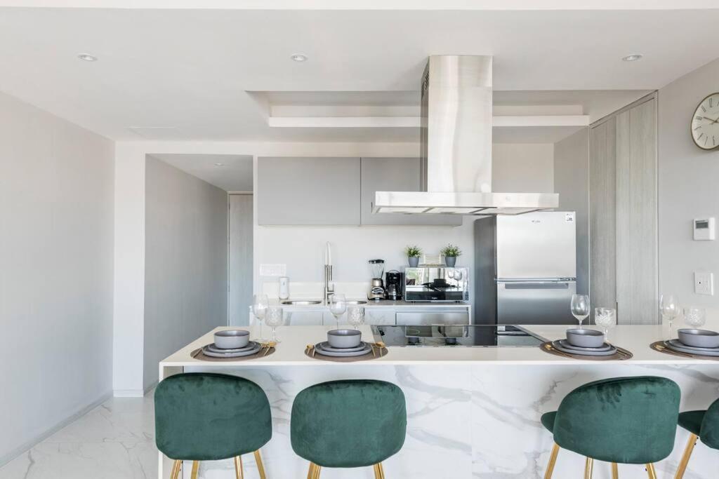 Luxury Condo On The Marina Puerto Vallarta Ngoại thất bức ảnh